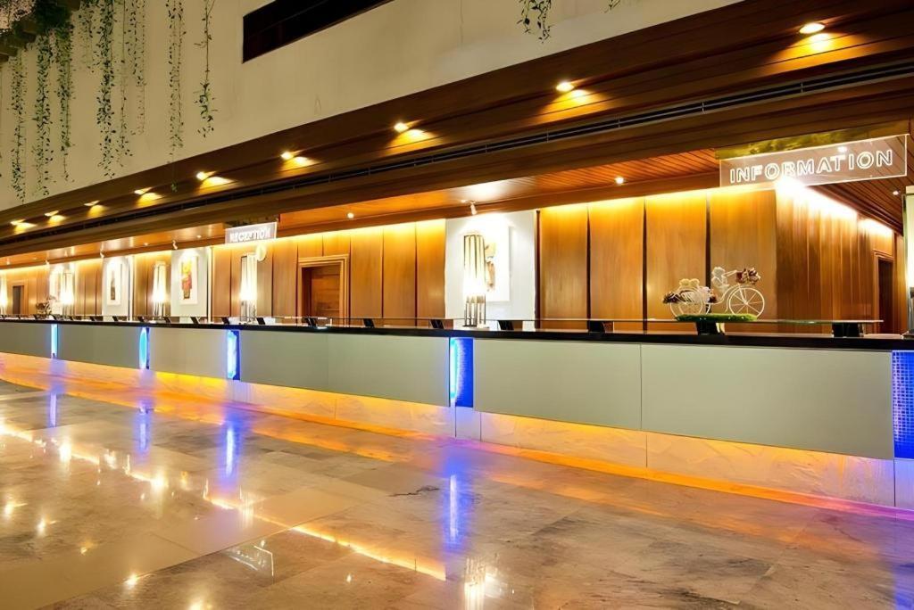 Ambassador City Jomtien Pattaya - Ocean Wing Hotel Na Chom Thian Bagian luar foto